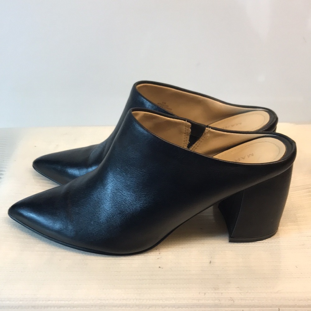 Marc fisher, pointed toe mule